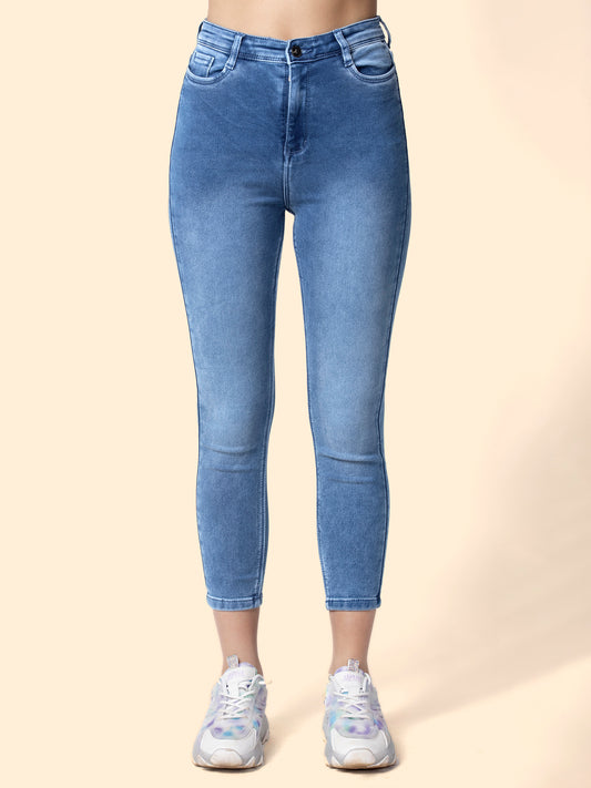 Women Light Blue Skinny Fit Stretchable Cropped Jeans